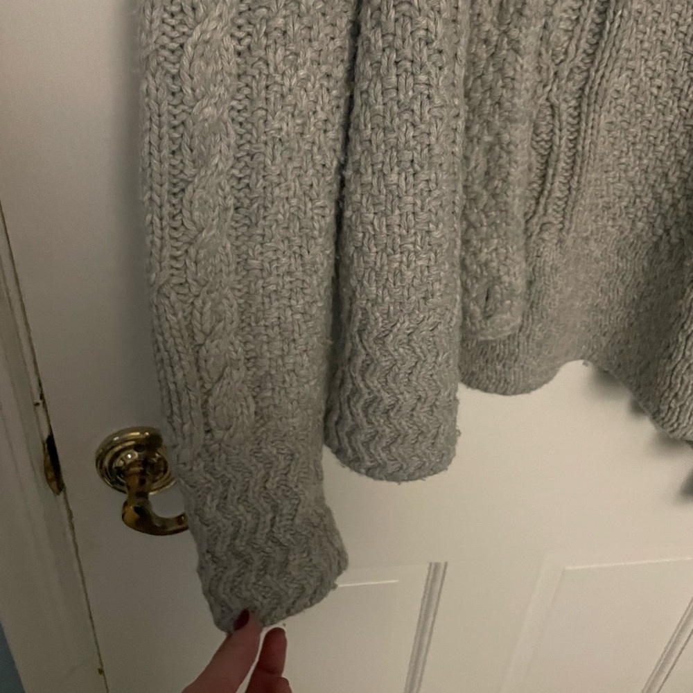 Basic Editions Light Gray Knit Button Down Cozy S… - image 3